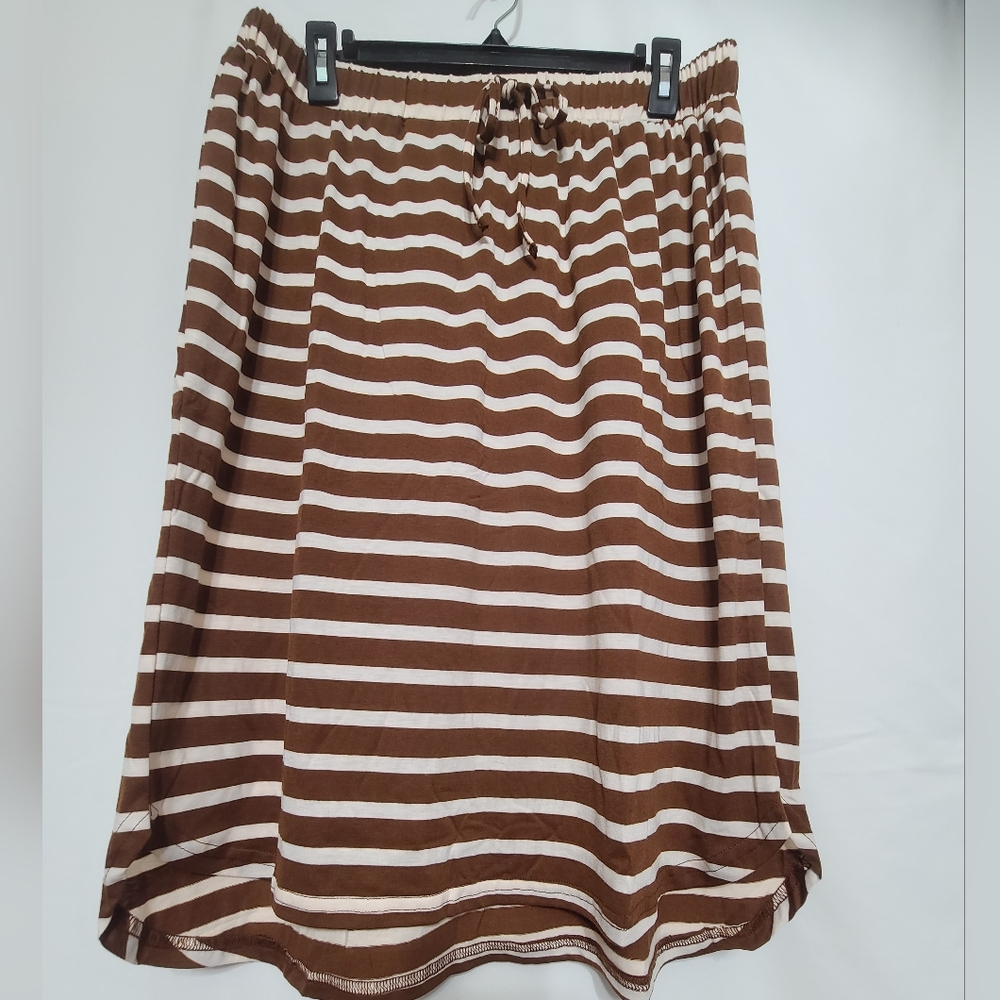 Tickled Teal Skirt Size 2X.